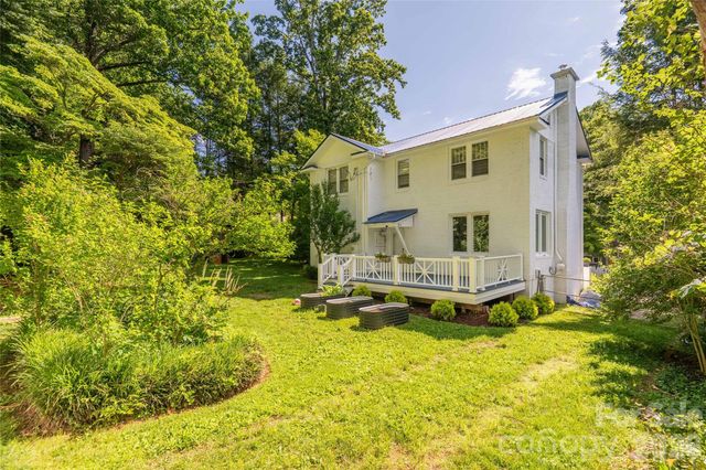 18 Robinwood Avenue, Asheville, NC 28806