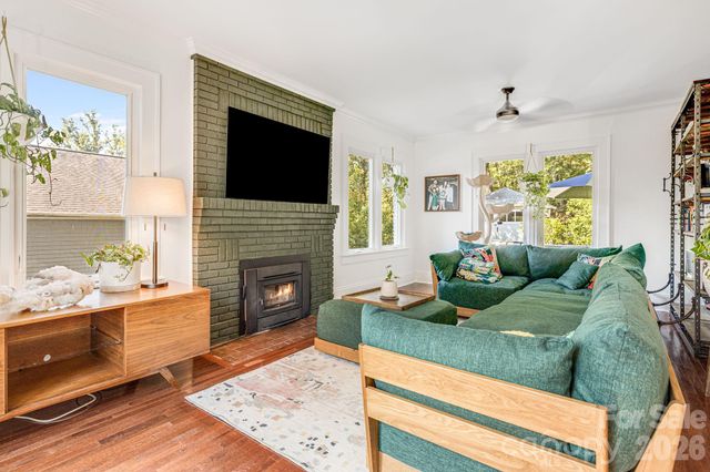 18 Robinwood Avenue, Asheville, NC 28806