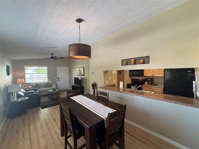 3866 59TH AVENUE W 3866, Bradenton, FL 34210