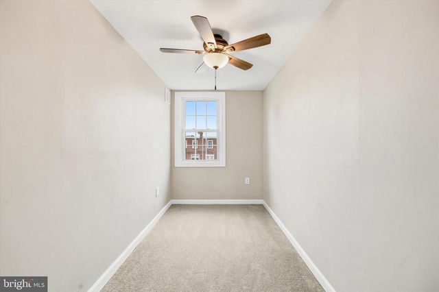 925 MAPLE AVE, Glenolden, PA 19036