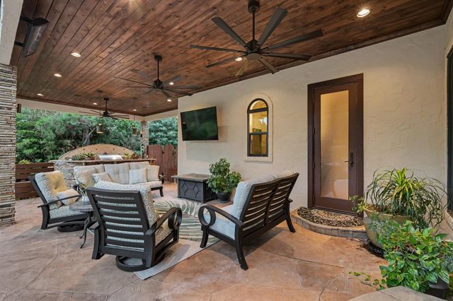 22 Watertree Court, Spring, TX 77380