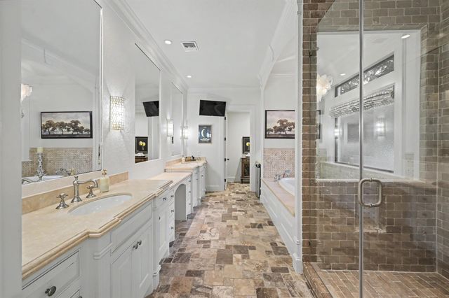 22 Watertree Court, Spring, TX 77380