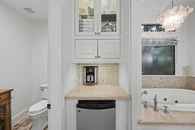 22 Watertree Court, Spring, TX 77380