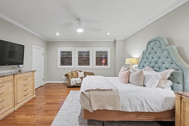 22 Watertree Court, Spring, TX 77380