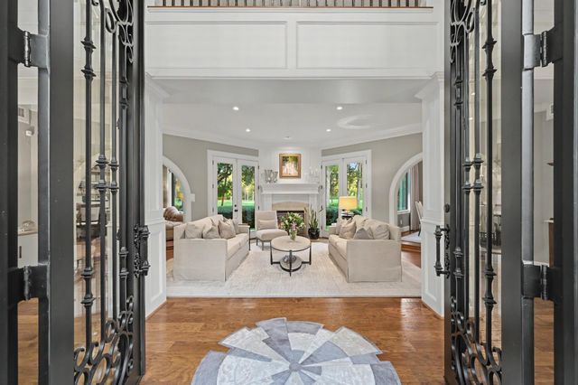 22 Watertree Court, Spring, TX 77380