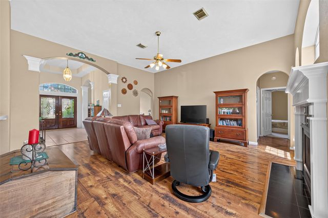 18822 Mountain Shade Drive, Spring, TX 77388