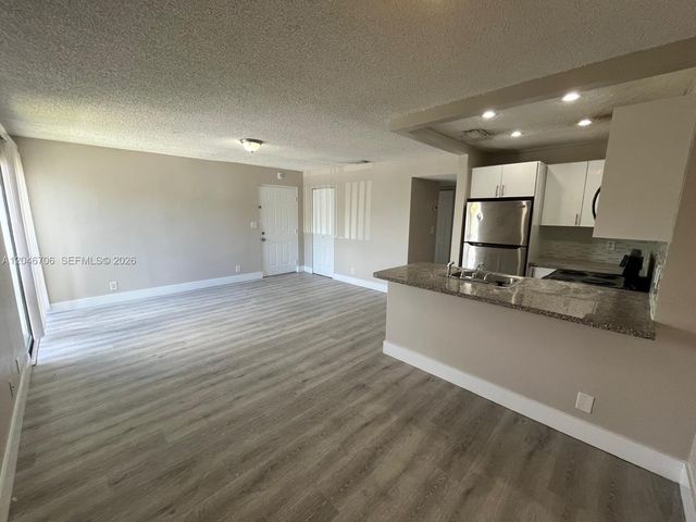 11777 NW 30th St 206A, Coral Springs, FL 33065