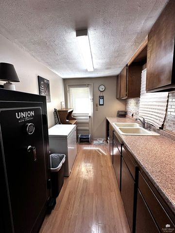 5112 Murray Road, Manhattan, KS 66503