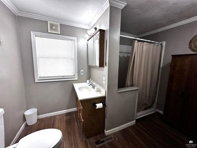 5112 Murray Road, Manhattan, KS 66503