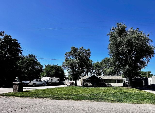 5112 Murray Road, Manhattan, KS 66503
