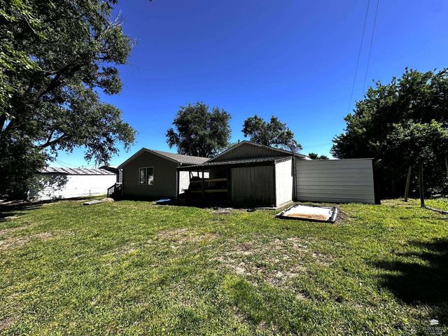 5112 Murray Road, Manhattan, KS 66503