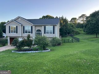 6035 Daffodil Drive, Flowery Branch, GA 30542