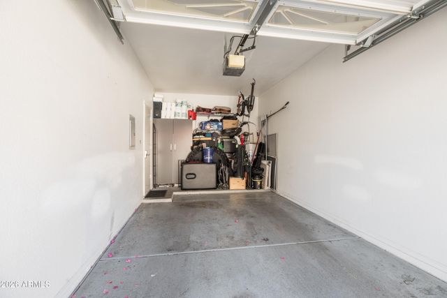 5044 E SIESTA Drive 3, Phoenix, AZ 85044