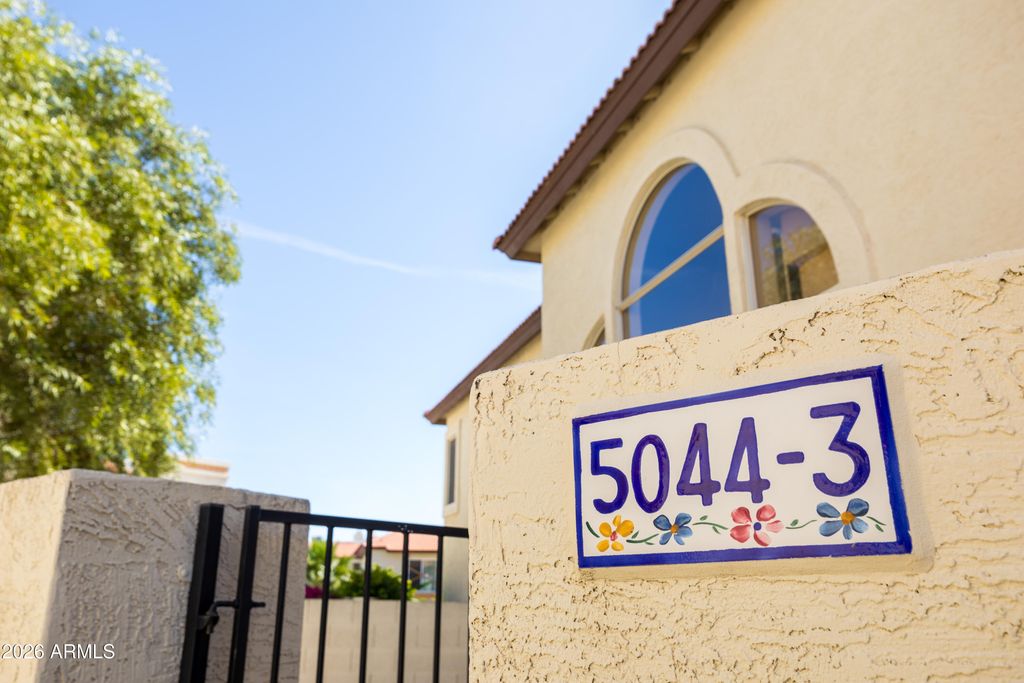 5044 E SIESTA Drive 3, Phoenix, AZ 85044