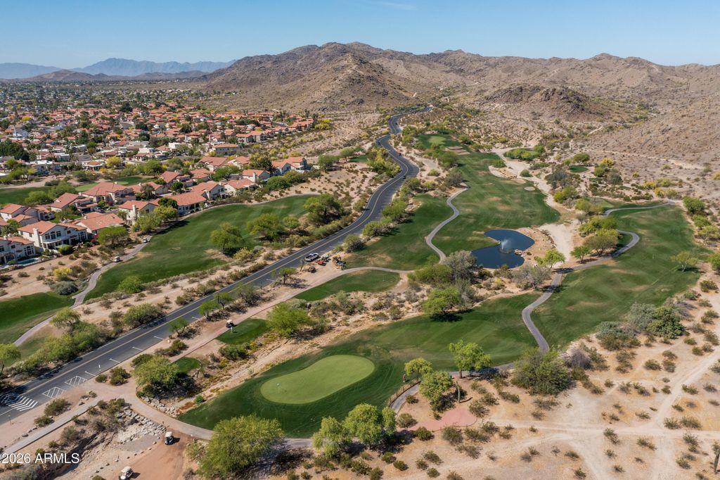 Image 36 of property listing at 5044 E SIESTA Drive 3, Phoenix, AZ 85044