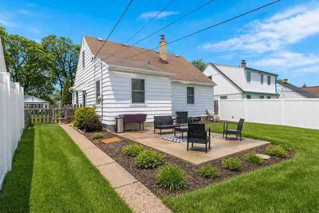 3838 81st STREET, Milwaukee, WI 53222