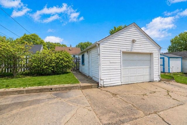 3838 81st STREET, Milwaukee, WI 53222