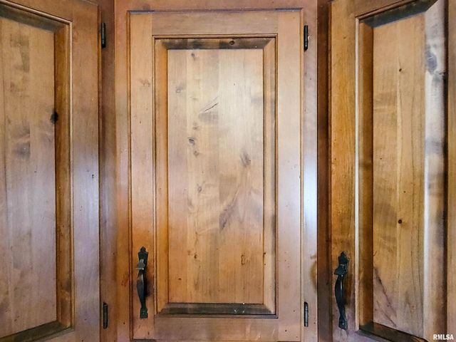 595 WEST Street, Louisville, IL 62858