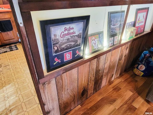 595 WEST Street, Louisville, IL 62858