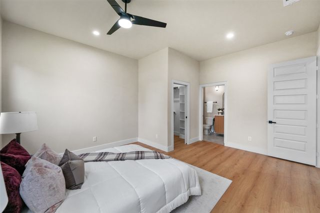 8914 Wadlington Avenue, Dallas, TX 75217