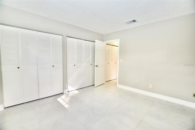 14540 DIPLOMAT DRIVE, Tampa, FL 33613