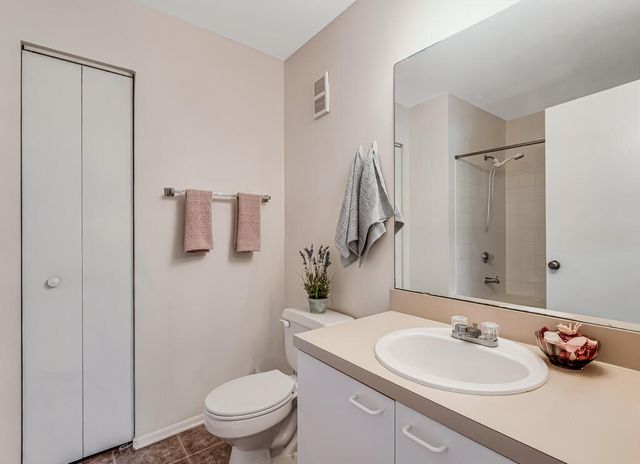 4783 Via Palm Lakes 121, West Palm Beach, FL 33417