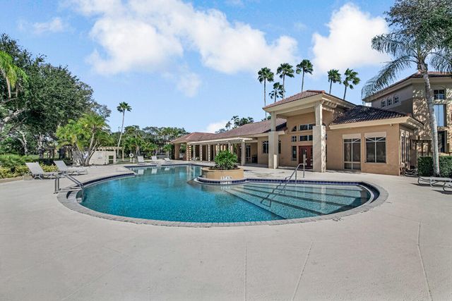 4783 Via Palm Lakes 121, West Palm Beach, FL 33417