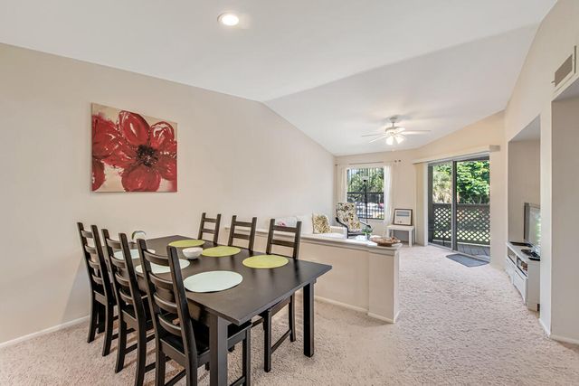 4783 Via Palm Lakes 121, West Palm Beach, FL 33417