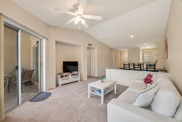 4783 Via Palm Lakes 121, West Palm Beach, FL 33417