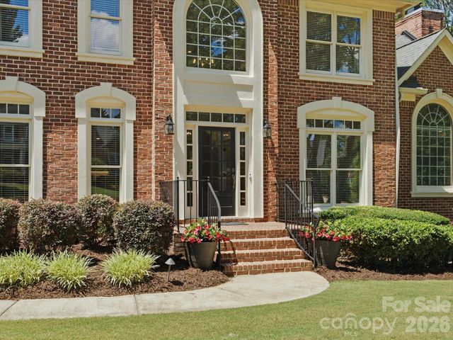 8916 Abrell Walk Court, Charlotte, NC 28226