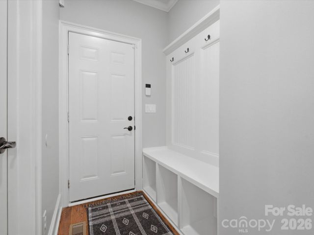 8916 Abrell Walk Court, Charlotte, NC 28226