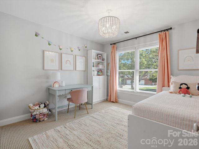 8916 Abrell Walk Court, Charlotte, NC 28226