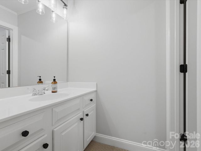 8916 Abrell Walk Court, Charlotte, NC 28226