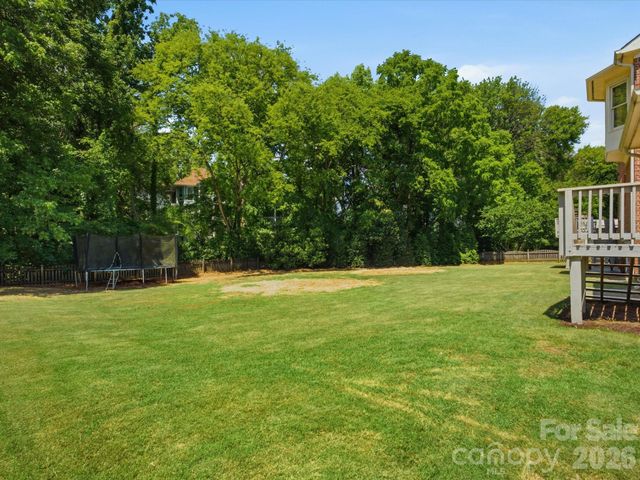 8916 Abrell Walk Court, Charlotte, NC 28226