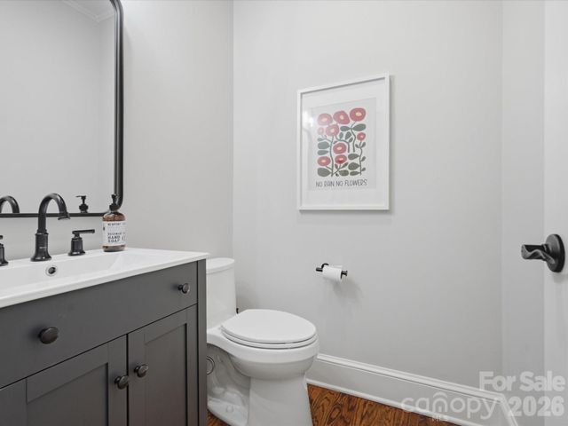 8916 Abrell Walk Court, Charlotte, NC 28226