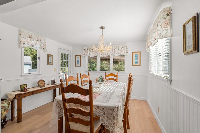 281 Beech St, Tewksbury, MA 01876