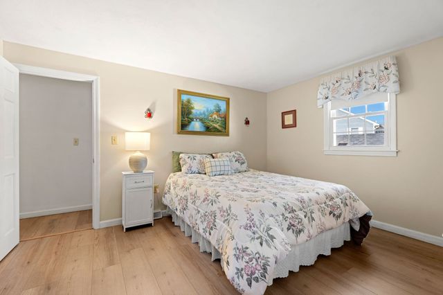281 Beech St, Tewksbury, MA 01876