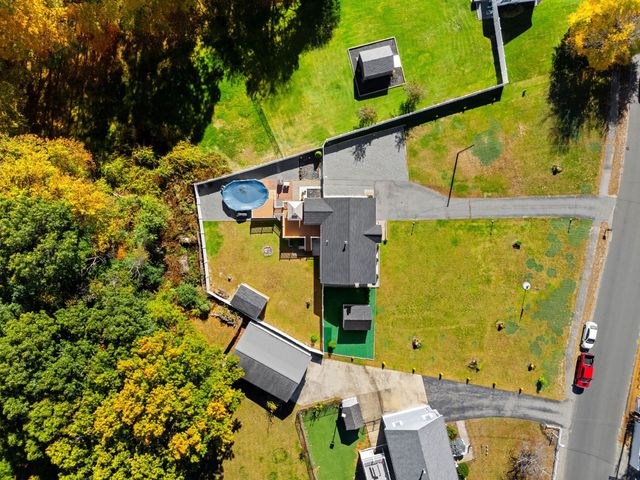 281 Beech St, Tewksbury, MA 01876