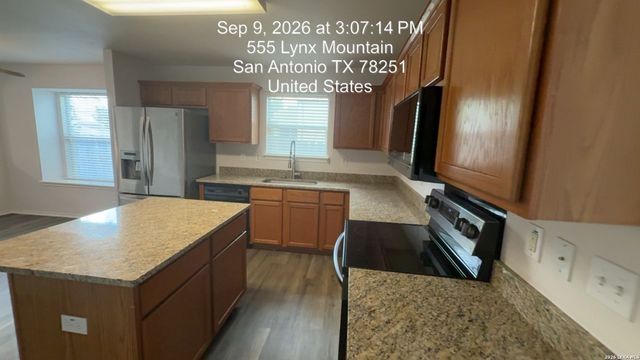 551 LYNX MTN, San Antonio, TX 78251