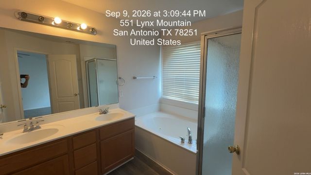 551 LYNX MTN, San Antonio, TX 78251