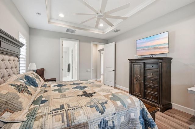 5131 SOUTHERN VALLEY LOOP, Brooksville, FL 34601