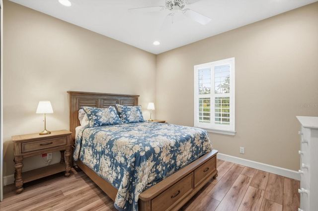 5131 SOUTHERN VALLEY LOOP, Brooksville, FL 34601