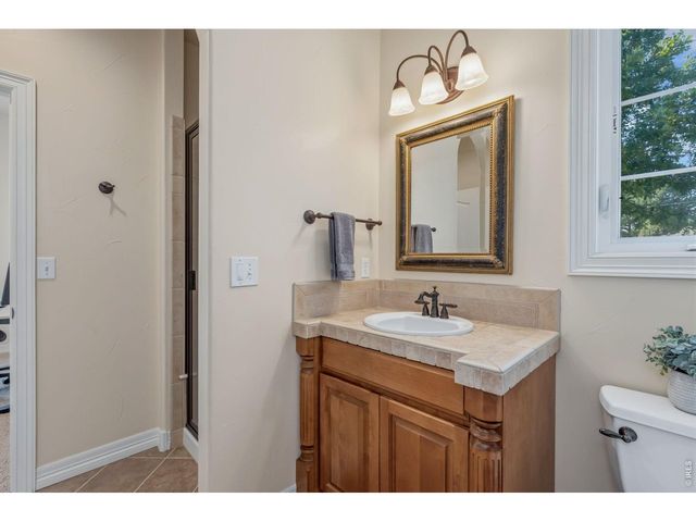 2703 Treasure Cove Rd, Fort Collins, CO 80524