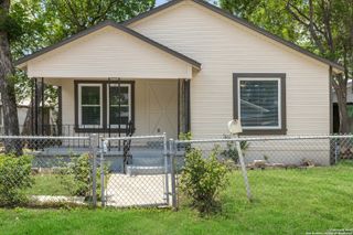 1906 Montezuma, San Antonio, TX 78207