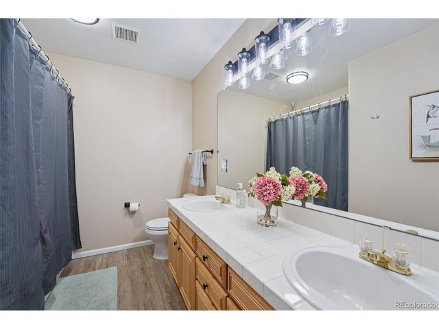 6101 S Shawnee St, Aurora, CO 80015