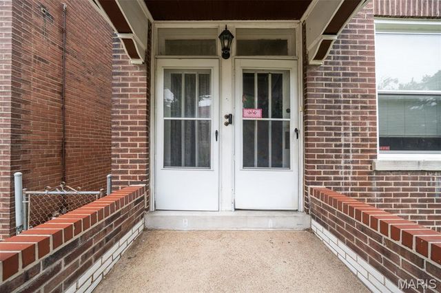 3630 Bamberger Avenue, St Louis, MO 63116