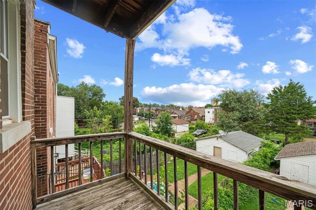 3630 Bamberger Avenue, St Louis, MO 63116