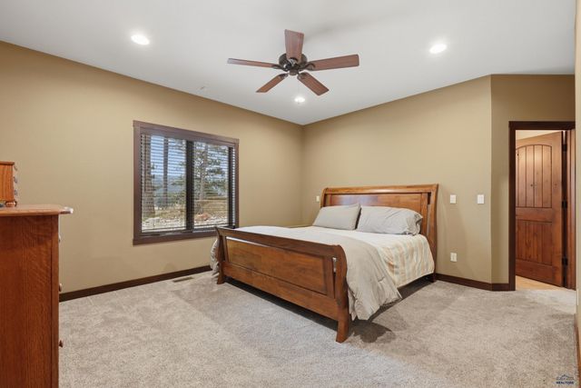 2750 GOLD CREEK PL, Rapid City, SD 57702