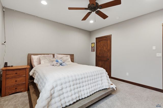 2750 GOLD CREEK PL, Rapid City, SD 57702