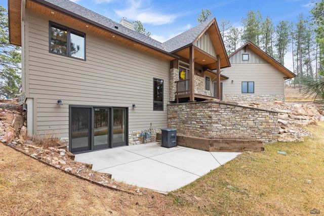 2750 GOLD CREEK PL, Rapid City, SD 57702